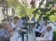Revue de presse dans le patio Residence de l'Empereur Garches